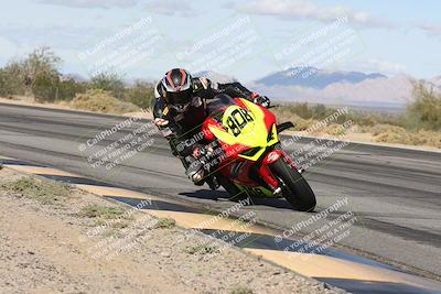 media/Nov-16-2025-Race Pace (Sun) [[8c5fa54630]]/Non Verified Riders (1st 20 Minutes)/3-Turn 3 Inside (11am)/